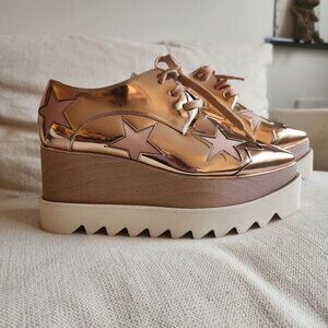 Stella McCartney Elyse Rose Gold Star Platforms - EUC